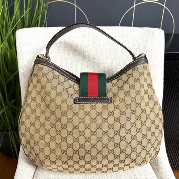Authentic Gucci brown monogram canvas hobo bag - Picture 5 of 16